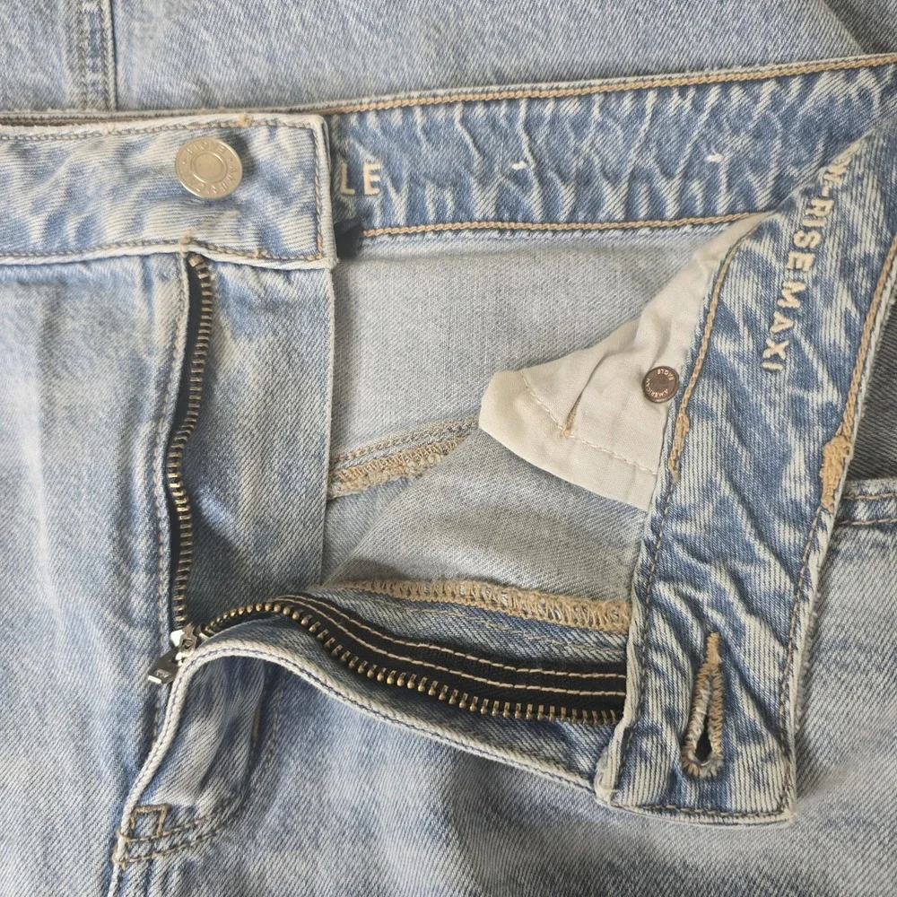 American Eagle Womens Low Rise Maxi Skirt Light Wash Denim Jean Zip Fly Size 12
